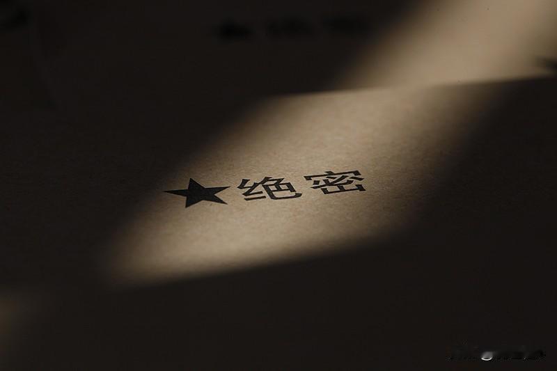 最近刷到不少关于那边小动作的新闻，说完全不生气是假的，但仔细想下来，最实在的应对