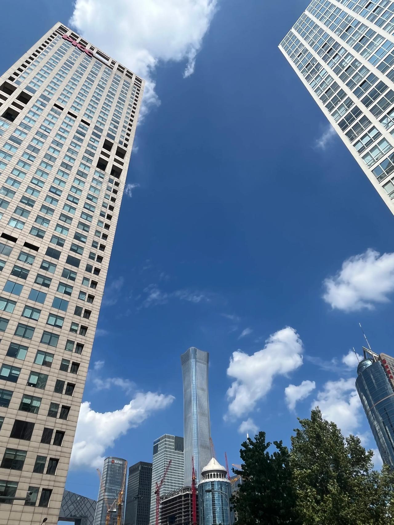 【倾听科技洞见未来·乐观主义者创造未来】

2024年8月23日，张行之董事长携
