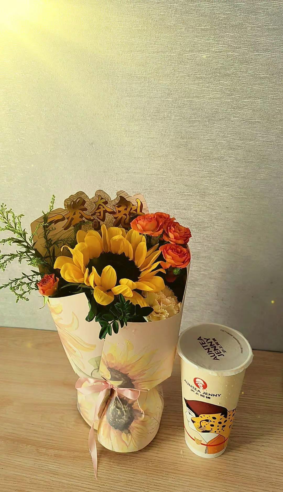 中考圆满结束，初中生涯落幕，无论考的如何，付出过，努力过，尽力就好，希望你永远阳