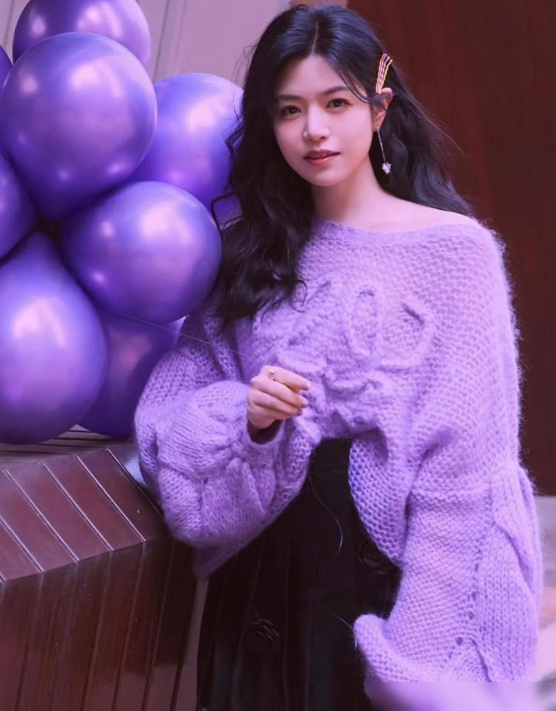 为什么陈妍希长的这么漂亮却还不火？其实原因很简单

这段时间大家又开始聊她，就是