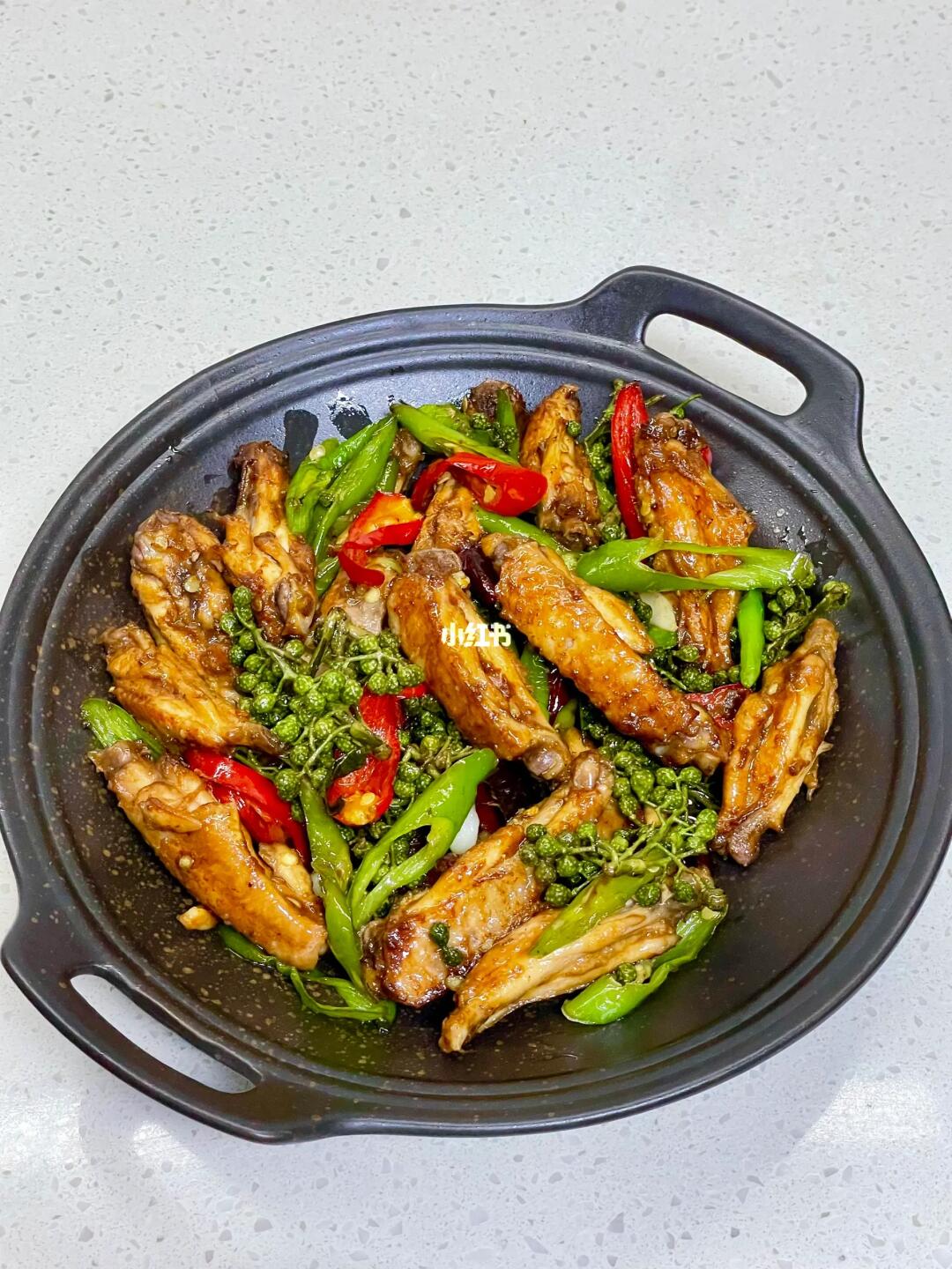 🌶️麻麻辣辣的青花椒炒鸡翅，附详细做法～