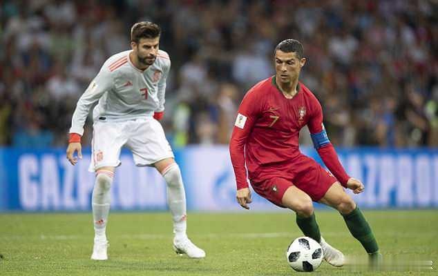 C罗 克里斯蒂亚诺？皮克：“他各方面都很完美。简直就是一台足球机器。和克里斯蒂亚