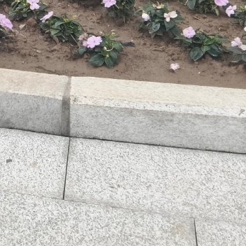 1400给心灵留一方净土，给生活留一个梦想，给未来留一丝微笑，给岁月留一份厚礼，