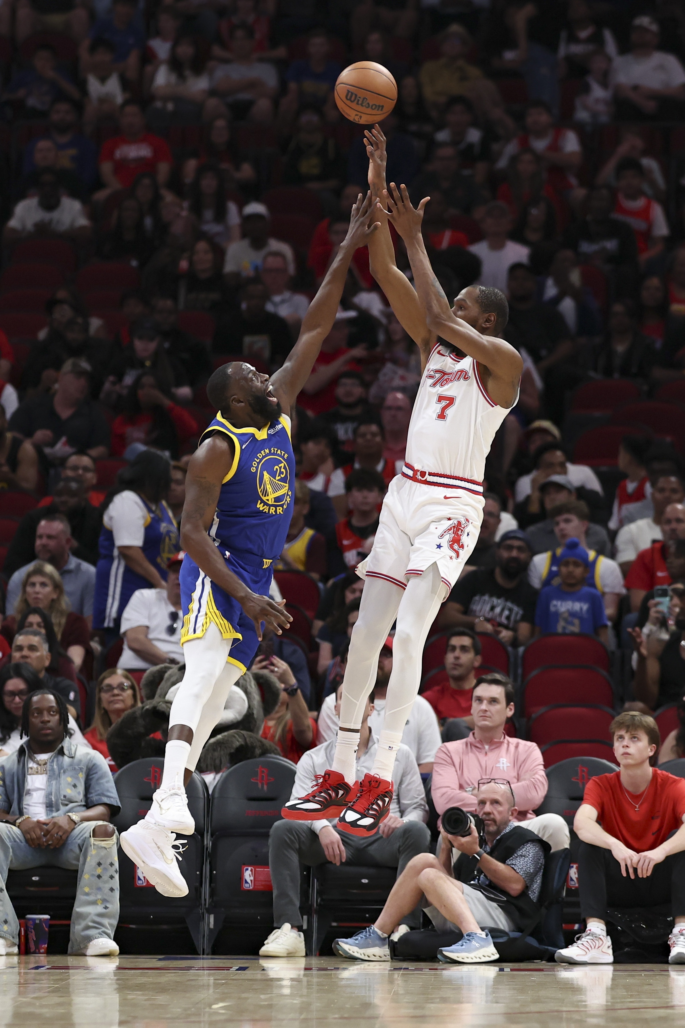 ➡而且这支圣克鲁兹勇士还有不少人跟火箭有很深的渊源呢，梅尔顿是你选的也是你放弃的