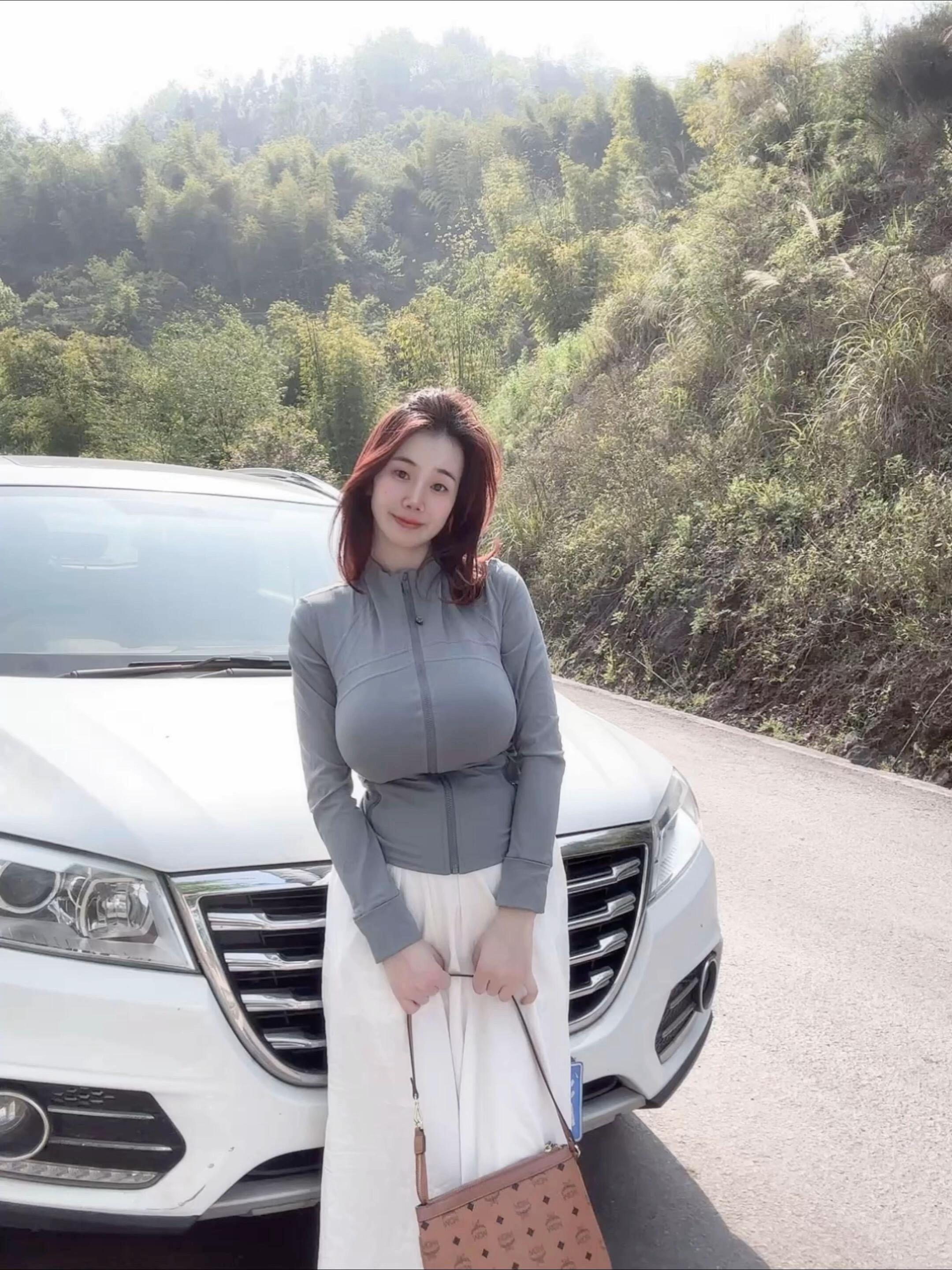 身材管理打造s型身材 美女 气场全开