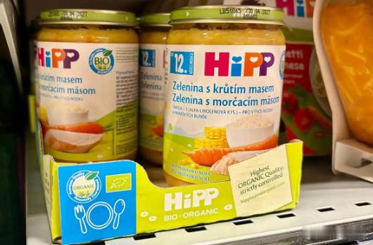 【知名婴幼儿食品多国下架】喜宝回应婴幼儿食品疑似被鼠药污染 当地时间4月19日，