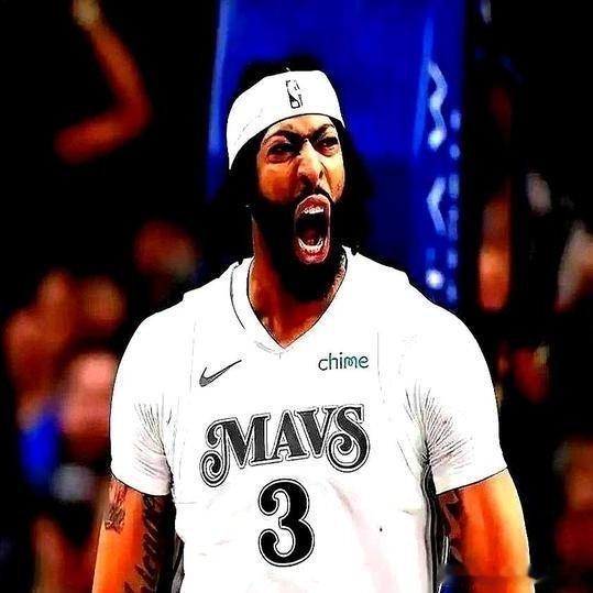 《1.2亿合同刚签就被卖，连电话都不打，从救世主到弃子只需29场当初送走东契奇也