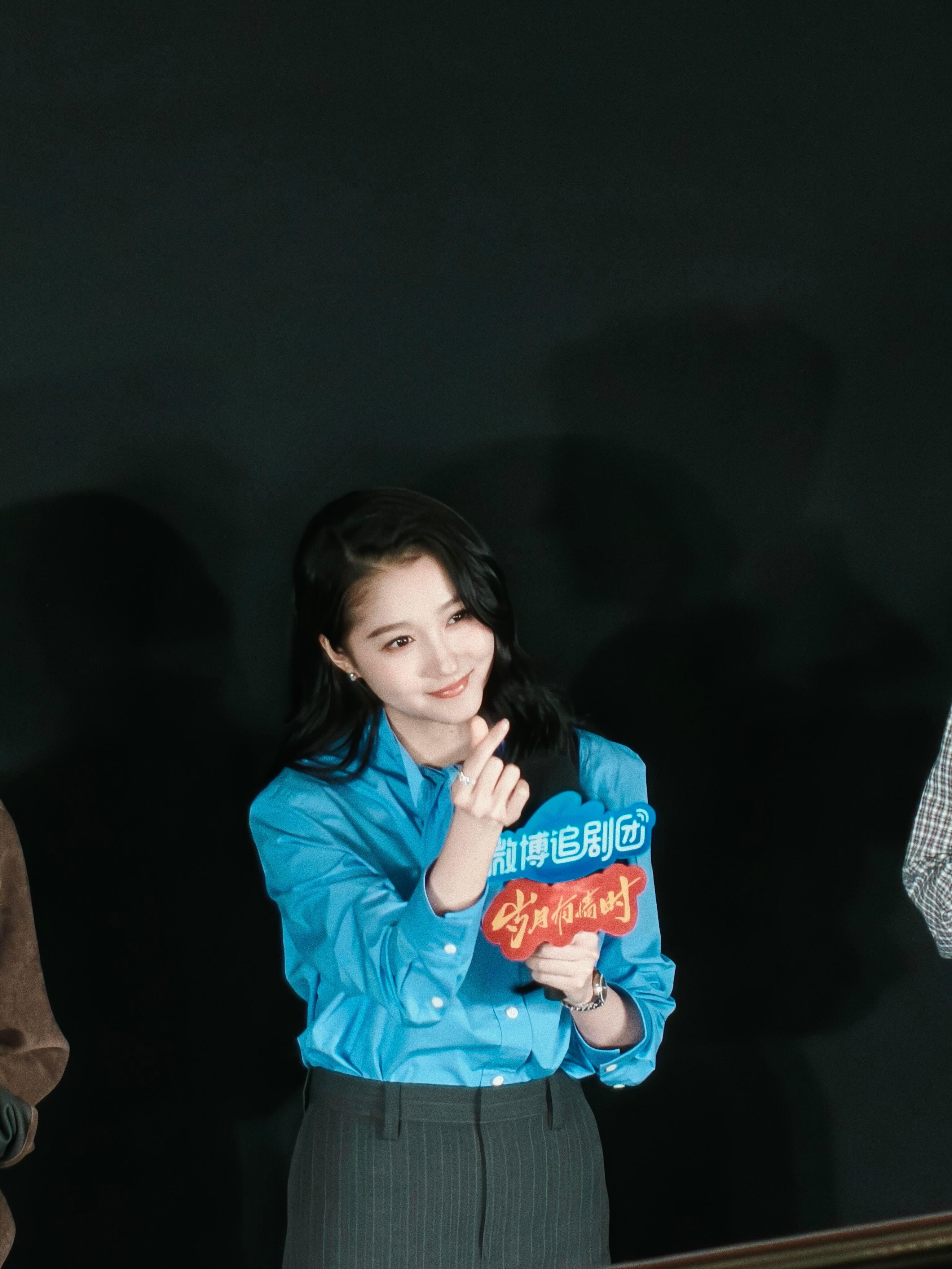 这个关晓彤好萌！ 