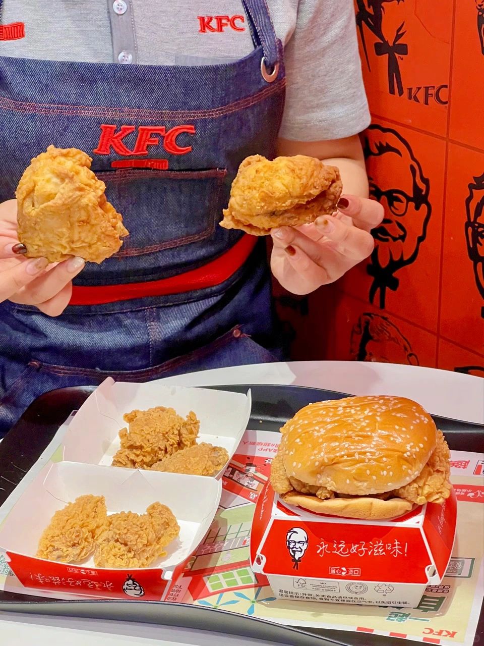 肯家子弟沉浸式体验炸鸡手作～