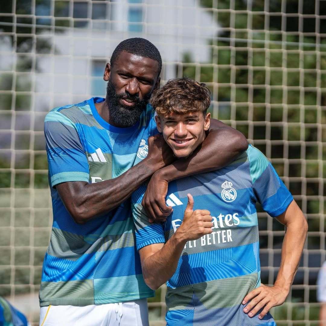 吕迪格 x 蒂亚戈·皮塔奇halamadrid ​​​