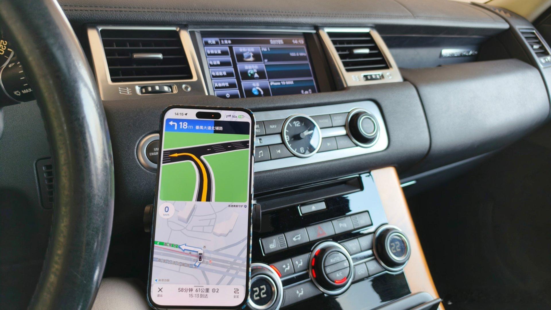 自从习惯了开绿牌车习惯了车机生态就更习惯了“喊”车机做事上车基本是在听在线音乐今