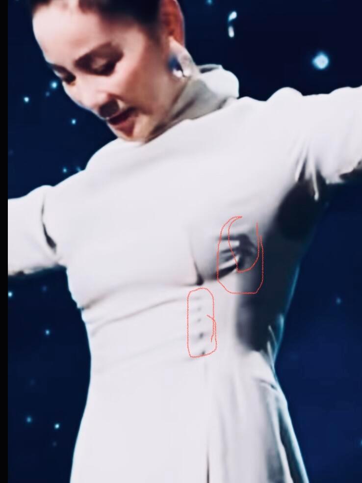 这是什么艺术？研究了好久也没整明白，有整懂的宝子吗？求解…… 