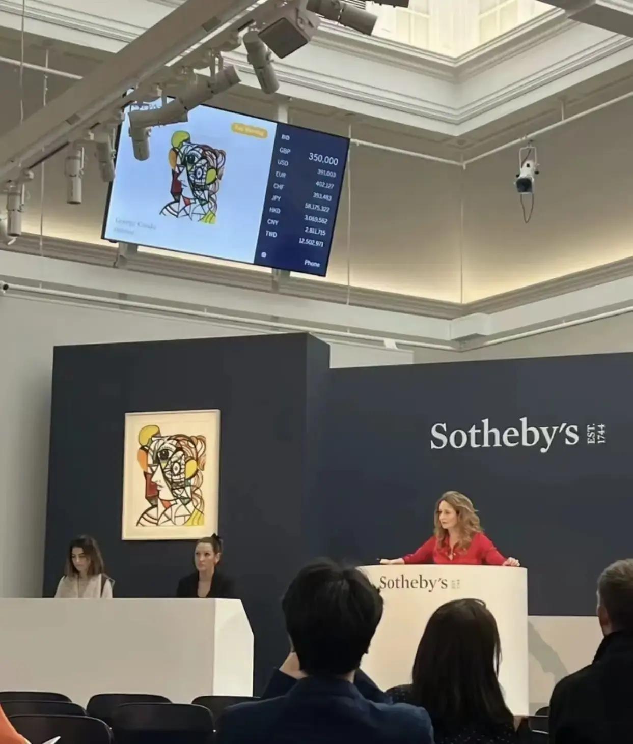 2026年，古玩市场为何5类“无人问津”的小件藏品，一夜间价格狂飙300%？
