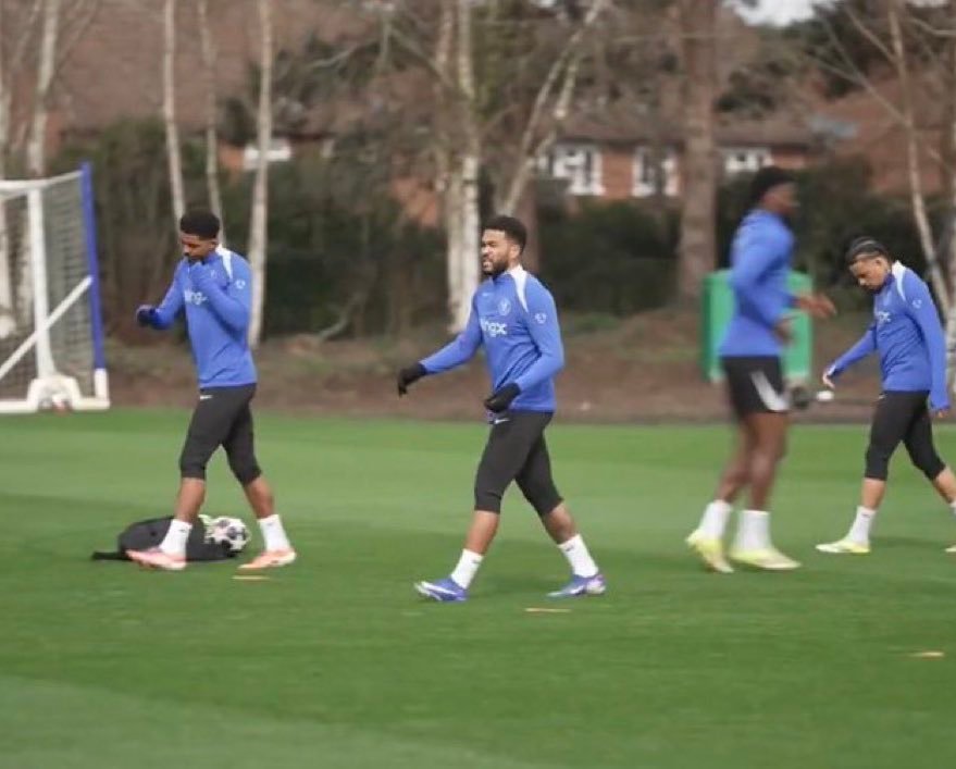 Levi & Reece参与了合练，Gittens也回来了. 