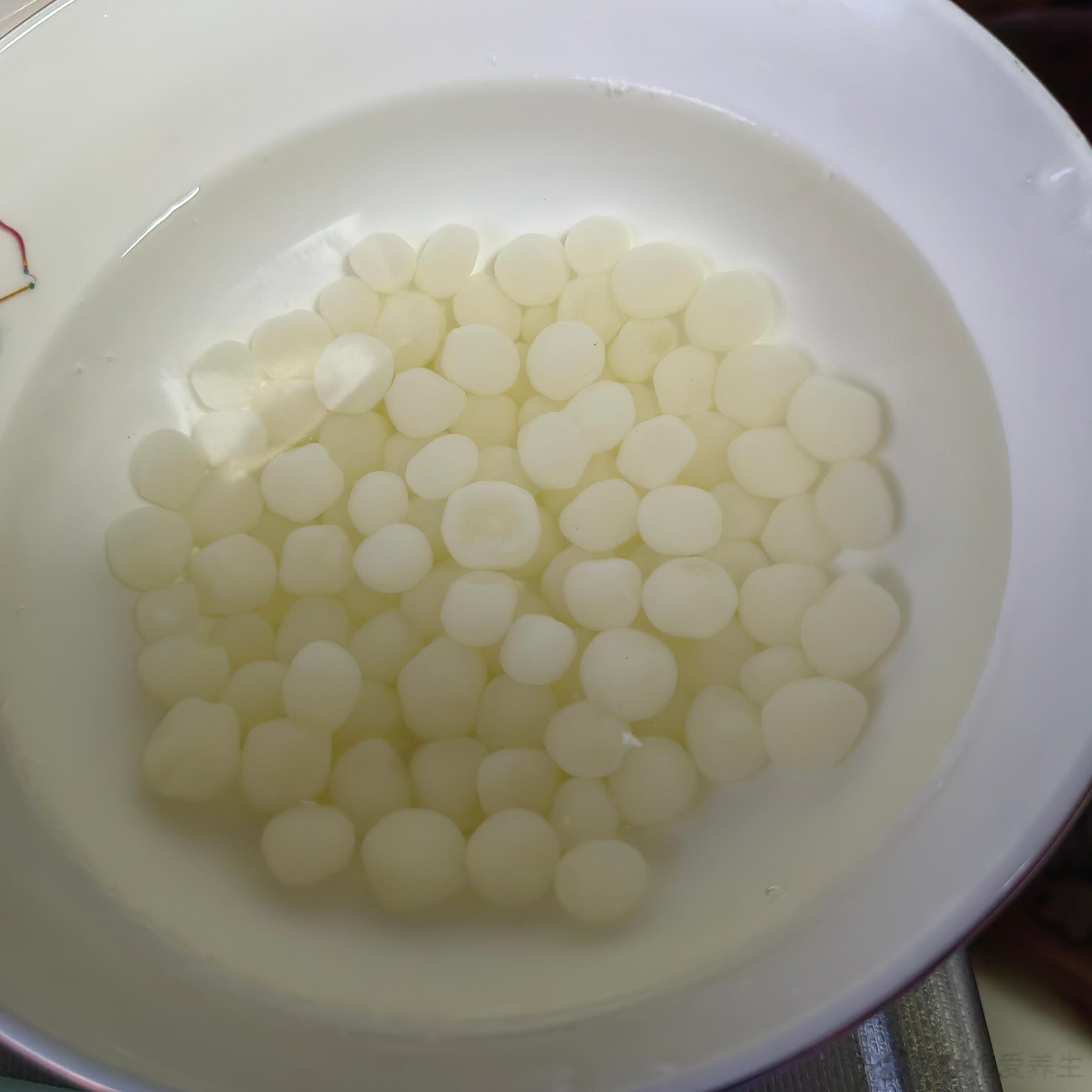 夏季温温的鲜奶巧克力仙桃芋圆饮料我家​小姐姐做的​超级环保又美味​不加冰​天呐[
