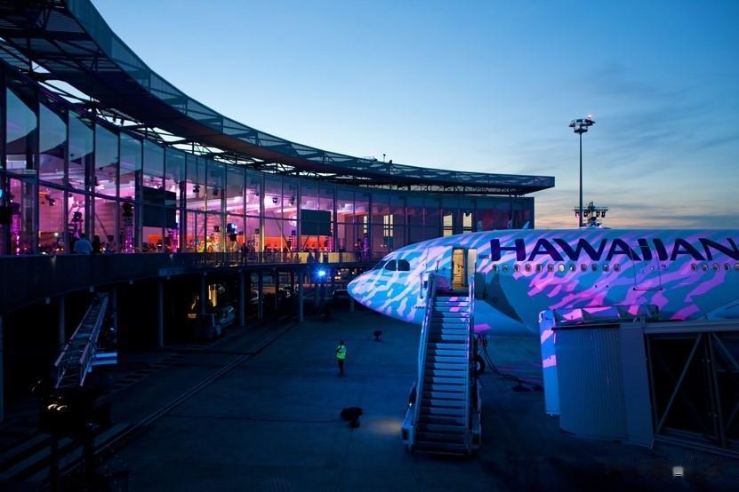 7月5日，空客公司发布A330图片，庆祝夏威夷航空成为其客户。