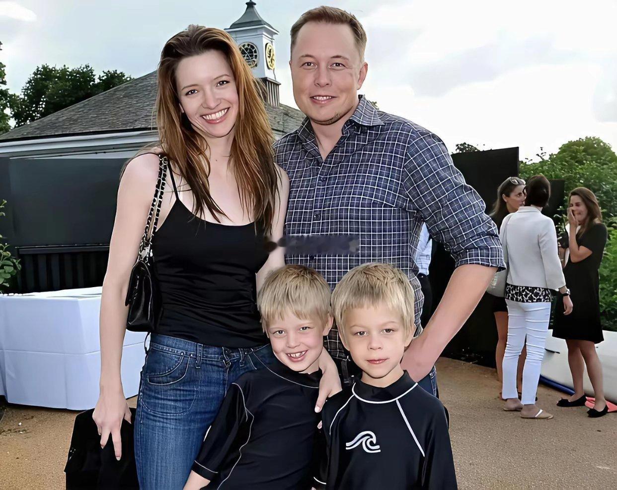 原来马斯克还有一个这么漂亮的妹妹还是一个制片人，不靠哥哥，自己本身就很有钱不过因