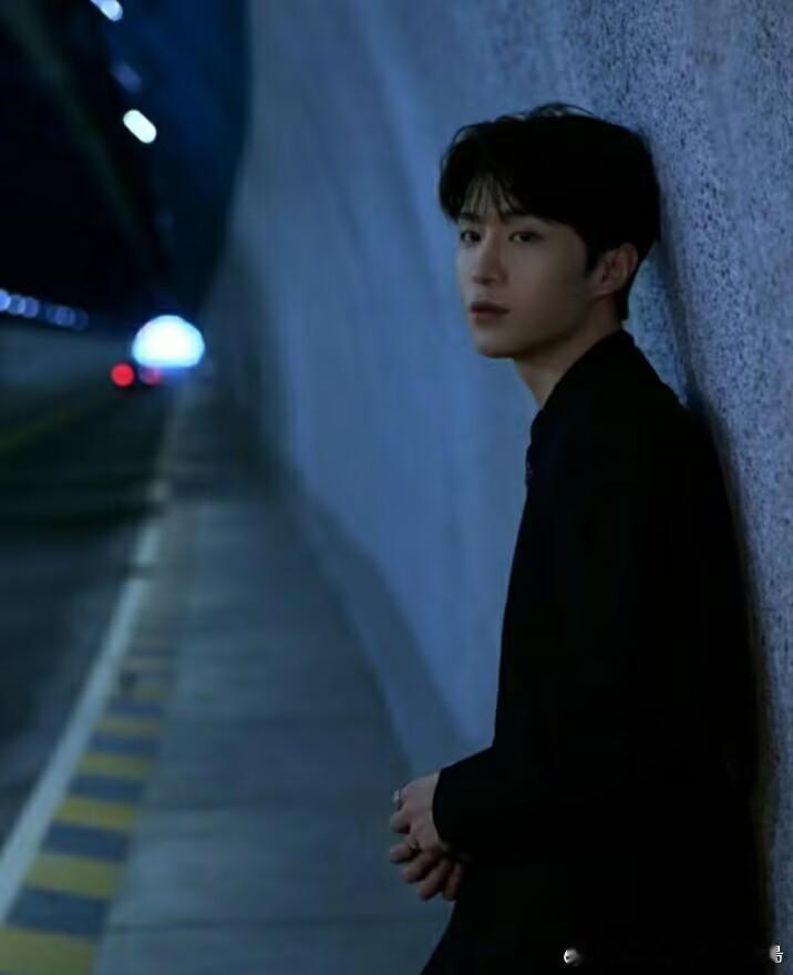 范丞丞 fcc范丞丞浪浪人生  fcc范丞丞特步品牌代言人  fcc范丞丞追星后