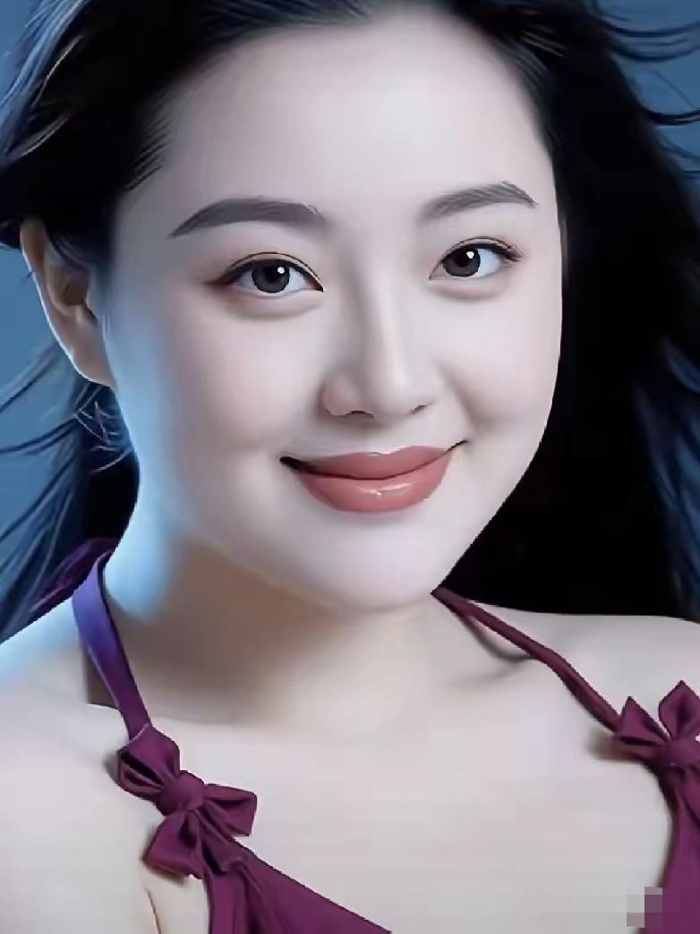面带微笑的美女旺夫