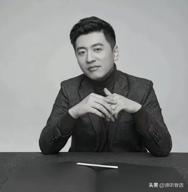 现在最扎心的，莫过于张雪峰公司的全体员工。春节放假22天、2月仅上4天班，入职两