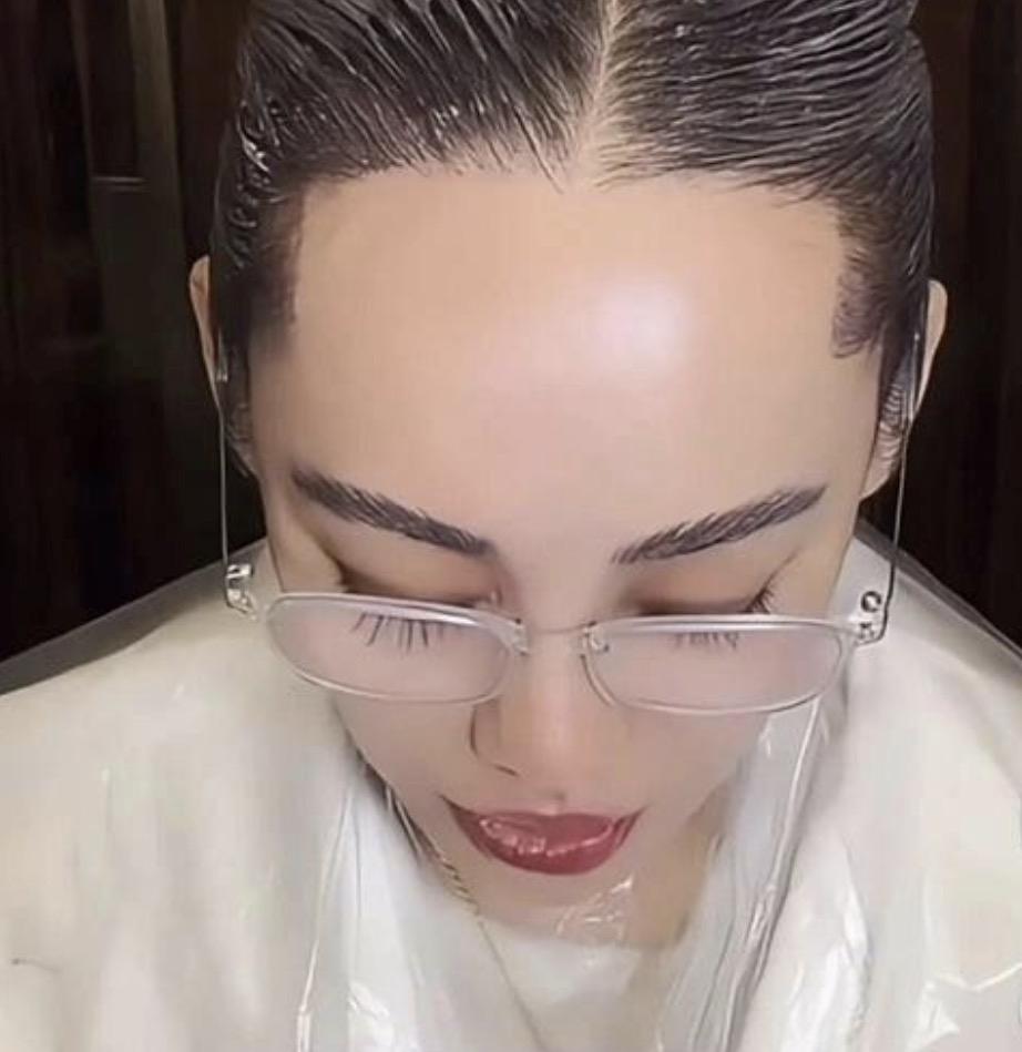 贫嘴了。宁静为什么不安静，近来频繁发言。翻什么花少二的旧事：杨洋当初不是走丢，而
