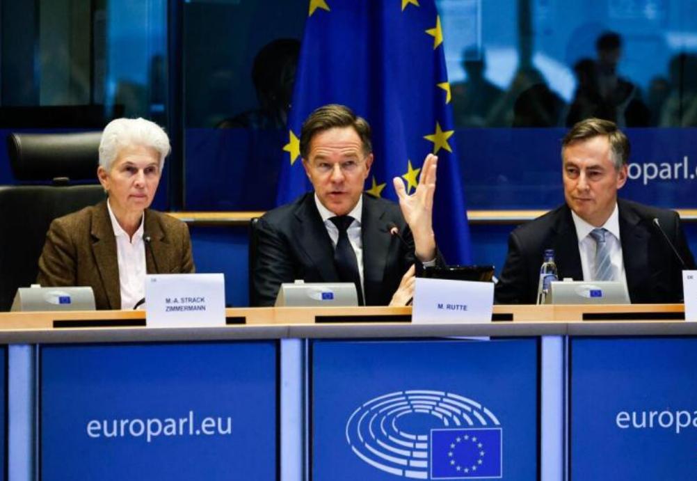 吕特为特朗普辩护：北极确实存在安全问题，没了美国，欧洲啥也不是

据外媒报道，当