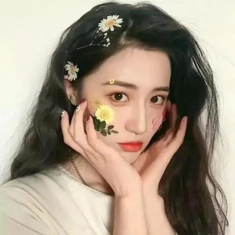 梦幻妆容 浪漫花海 少女心爆棚🌸💕