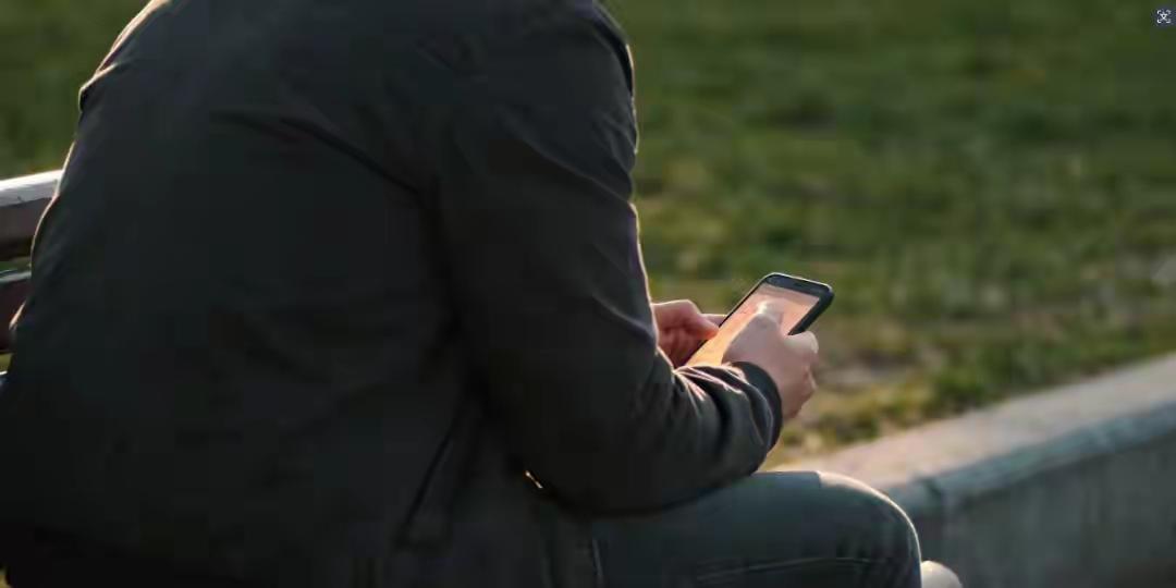 惊爆！四川老板手滑多按一个“0”，30万血汗钱秒飞！湖北卤肉店老板收钱后拉黑跑路