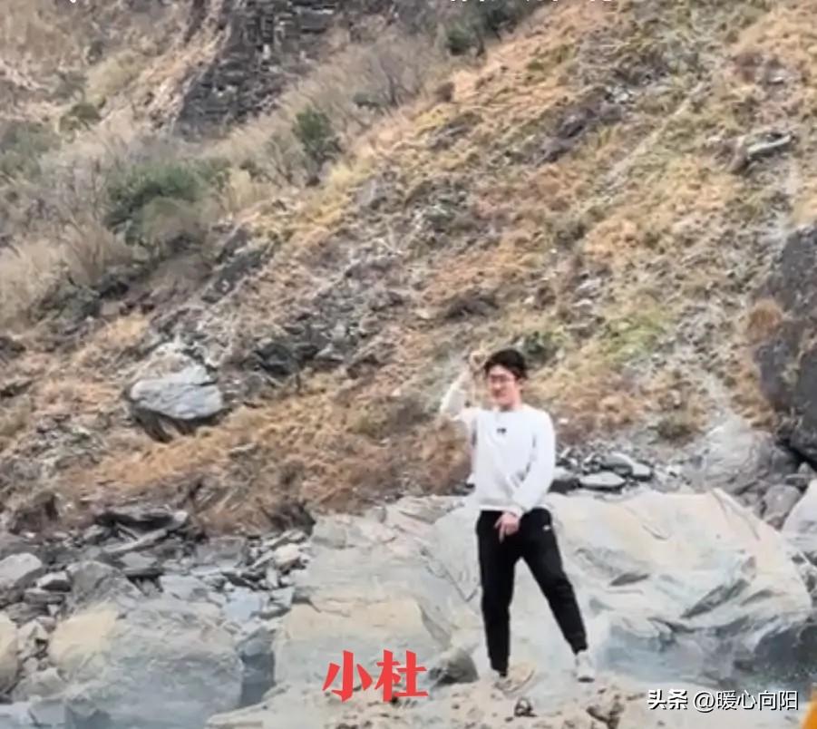 虎跳峡落水这事最让人心痛的是，老母亲眼睁睁地看着儿子的遗体，却没办法带儿子回家！