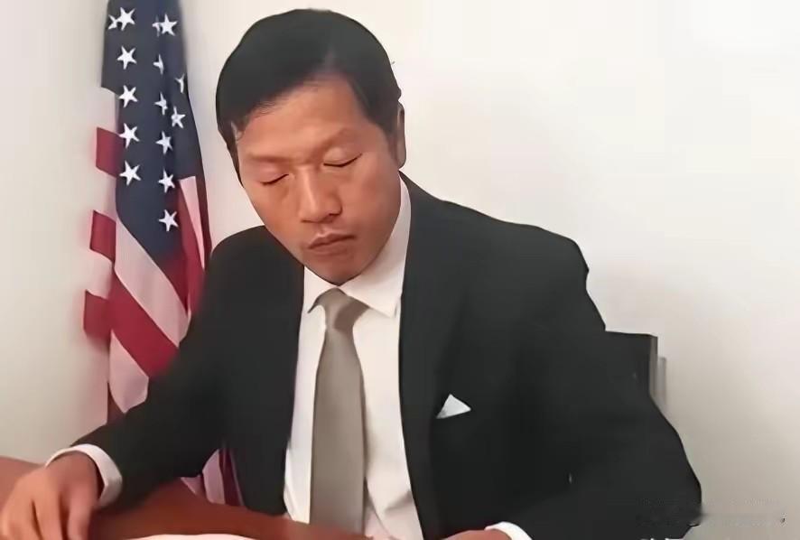 2018年，东北一高校教授卖掉北京房产，携领全家赴美定居，走前怒放“豪言”：中国