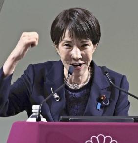 高市早苗最不愿意看见的局面还是发生了，现在她的支持率又下降了五个百分点，已经来到