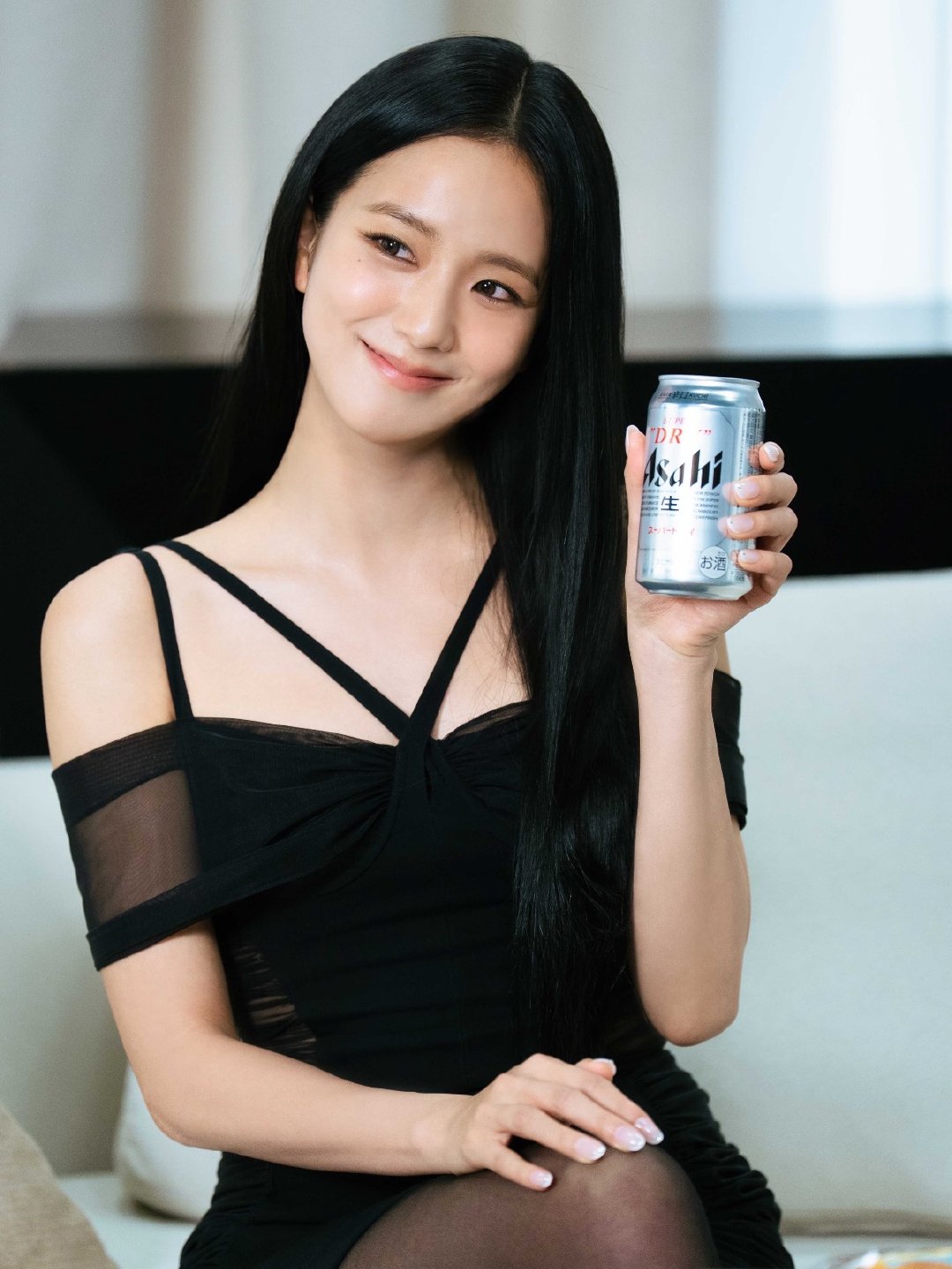 金智秀 金智秀奢永一 只是拍个啤酒广告就有这么强的表现力吗，金智秀天赋异禀