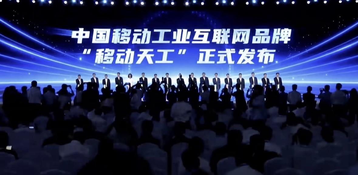 未来五年抢手的8个黄金领域:
1、伺候老人的生意——银发经济
2、去天上找活干—