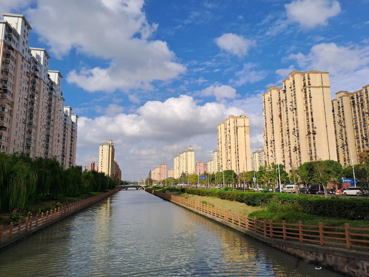 晒图笔记大赛蓝天·白云·城市·河流