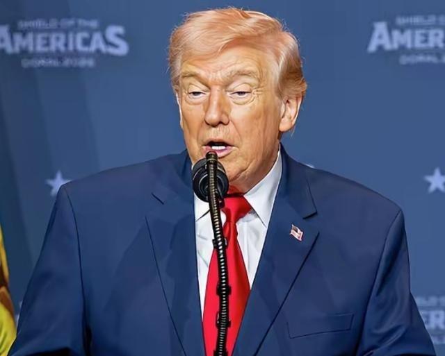 特朗普又喷韩国：养你们有屁用？4.5万美军替你挡枪，你连个海峡都不肯守？
特朗普