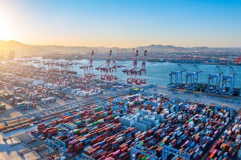 最近美媒又开始搞事情了，4月9号美国华尔街日报发了篇文，闹得沸沸扬扬。核心就一句