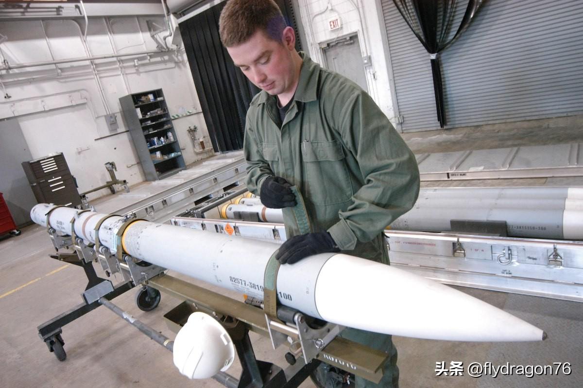 🇺🇸🇩🇪 美国已批准向德国出售 AIM-120D-3 AMRAAM 中程