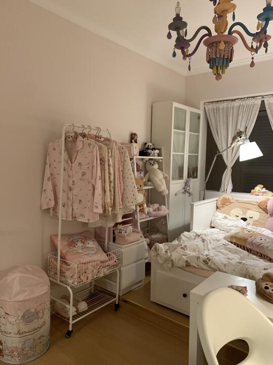 住在这个小房间里应该会很幸福吧～