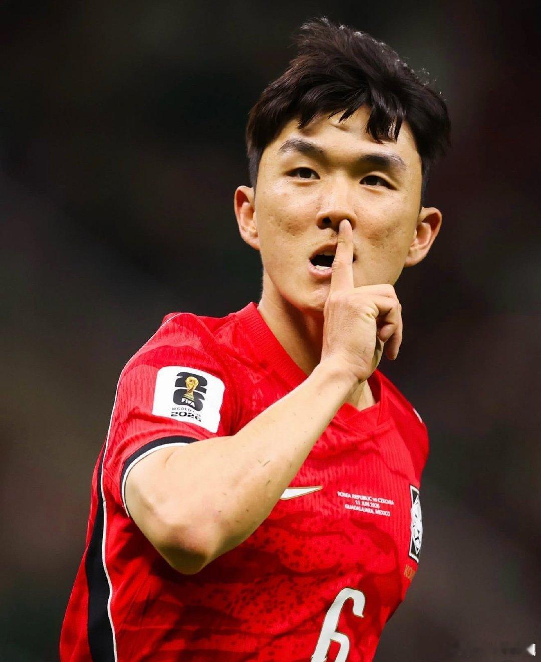 韩国vs捷克韩国这场 2:1 逆转太关键了！因为下一场捷克面对的是首战两红的南非
