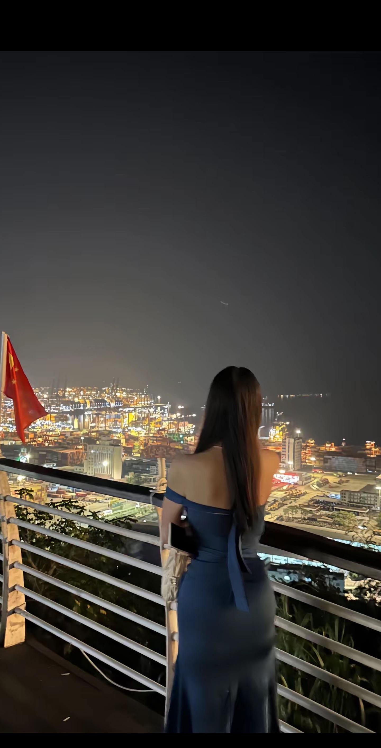 人们靠离开后的痛觉，来分辨爱意的深浅。