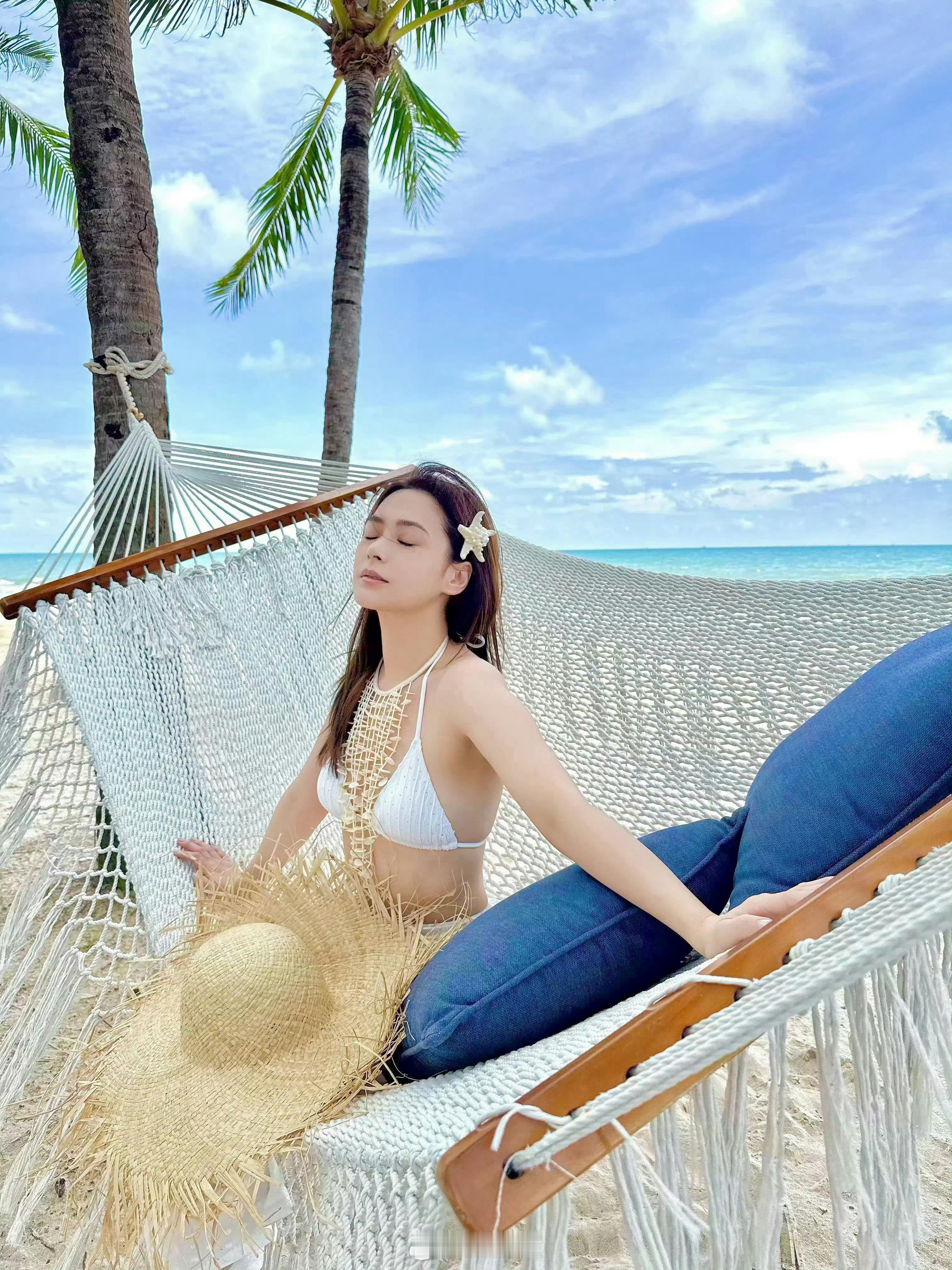 曝阿娇没有去阿Sa的婚礼塑料姐妹花？ 