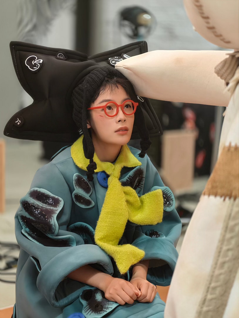 看陈丽君这段请自备纸巾谁还没看陈丽君这段排练！情绪直接拉满，跪地痛哭的瞬间太戳人