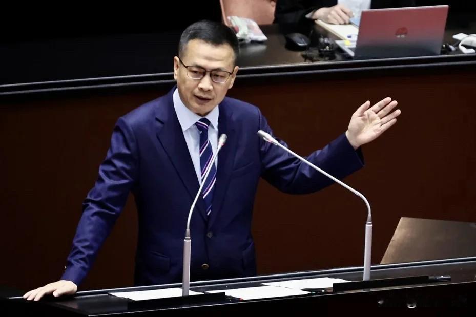 卢秀燕要赖清德删“台独党纲” 罗智强：应要正面回应

台中市长卢秀燕今天（19日