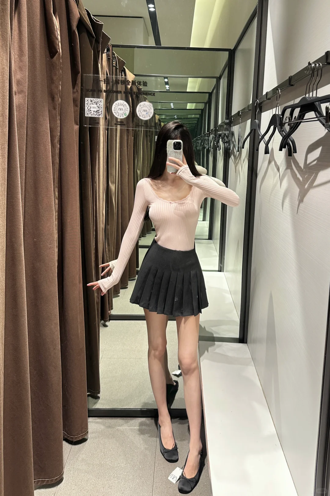 在zara试到一件漂亮的针织衫…