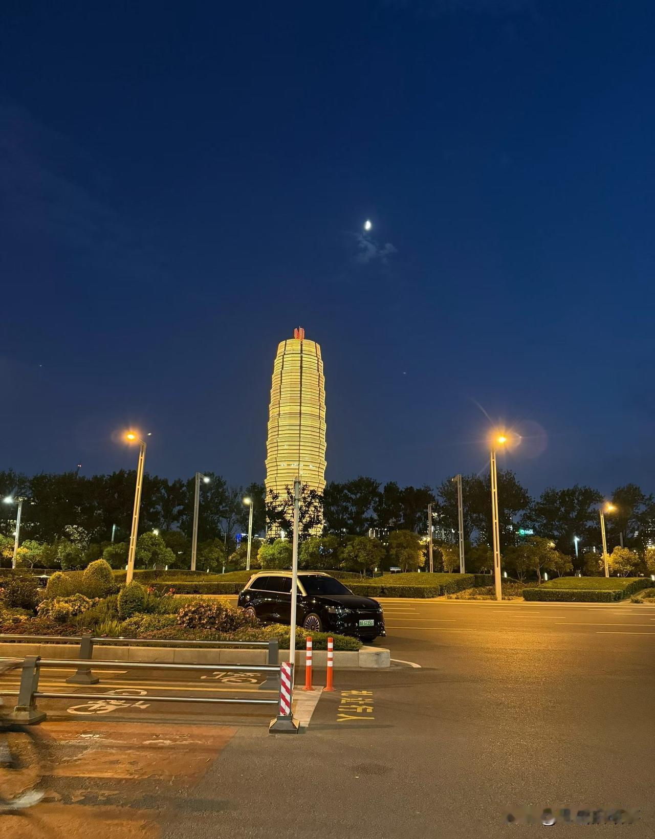 郑州一角的夜景 玉米楼湖边夜景 城市景拍摄 都市风景123