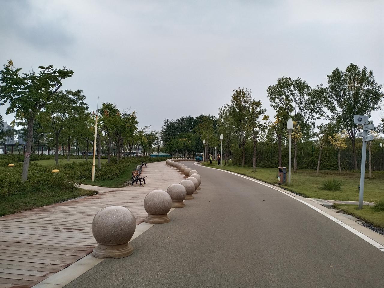 今天去聊城哪里去休闲放松？

如果友友们偏好自然景色，推荐沿东昌湖骑行，沿途会经