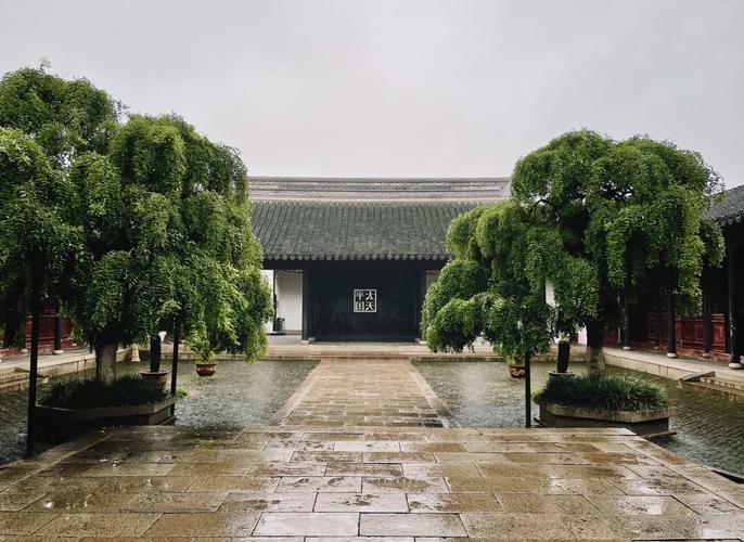 真没想到，太平天国里把兵权看得比命还重的杨秀清，最后不是败在哪个手握重兵的王爷手