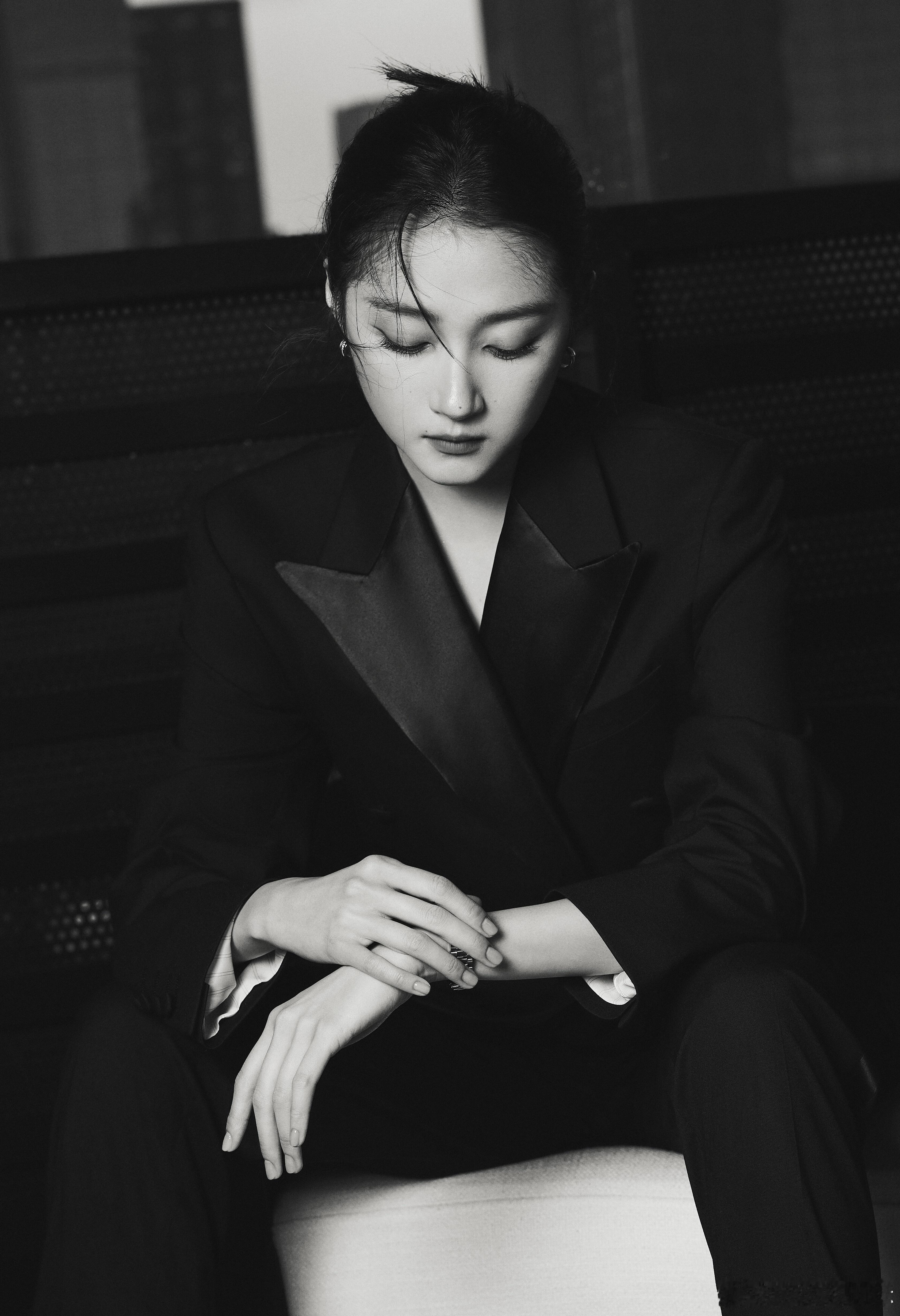 关晓彤最近美得我一愣一愣的！！ ​​​