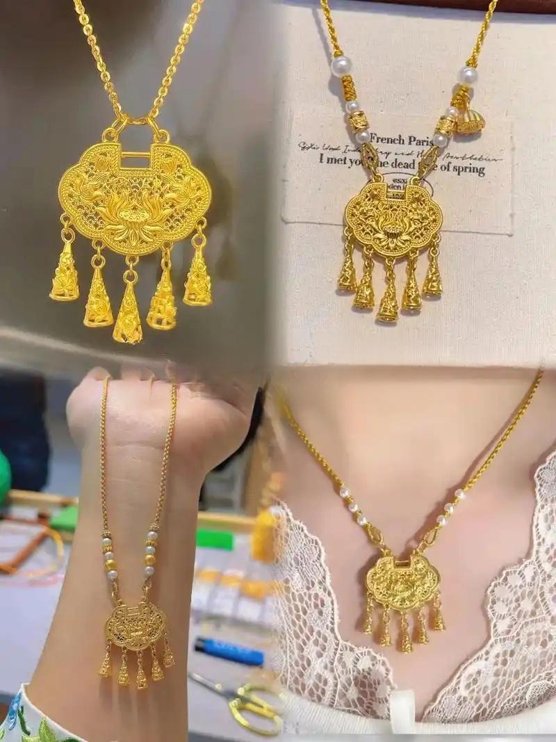 果然金饰样式还是复古的好看多了各式各样新潮款式，越发觉得复古金饰最耐看。沉淀着独
