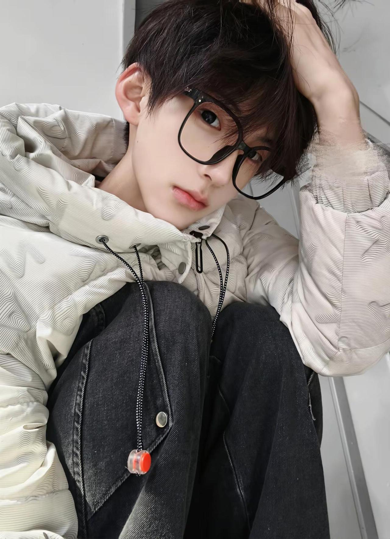 落寞深闺 不知相思滋味 只为你憔悴颜值